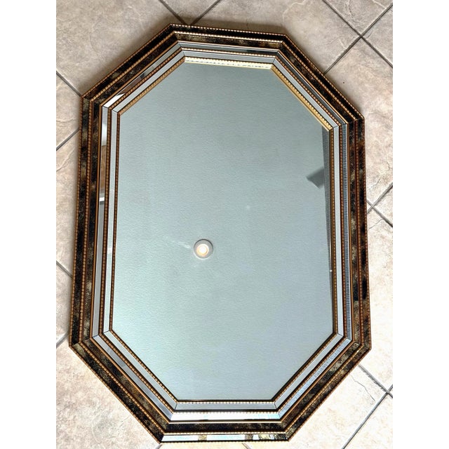 Venetian Hexagon Giltwood Gold Vain Wall Mirror For Sale - Image 4 of 11