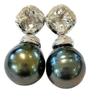 Bochic "Orient" White Topaz & Tahiti Pearl Earrings Set In 18K Gold & Silver