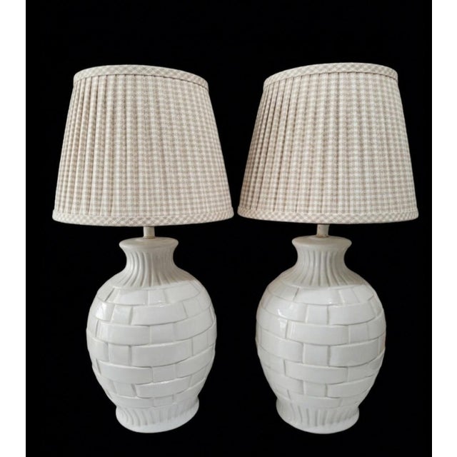 Traditional Vintage Large Ceramic Lattice Work Porcelain Regency Table Lamps - a Pair For Sale - Image 3 of 7