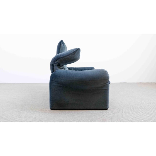Maralunga Sofa by Vico Magistretti for Cassina, 1980s For Sale - Image 10 of 18
