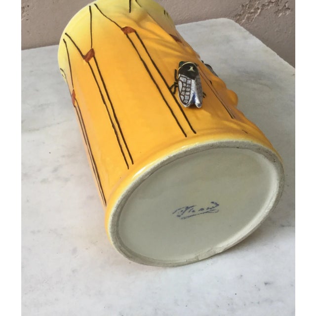 1950s 1950s French Country Majolica Drum Vase With Cicadas Sicard For Sale - Image 5 of 7