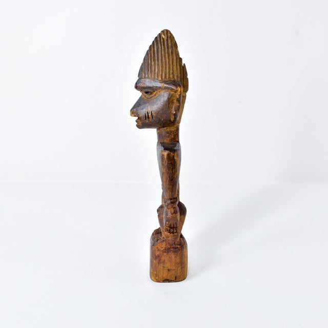 Early 20th Century Yoruba Ibeji Standing Male Figure For Sale - Image 10 of 15