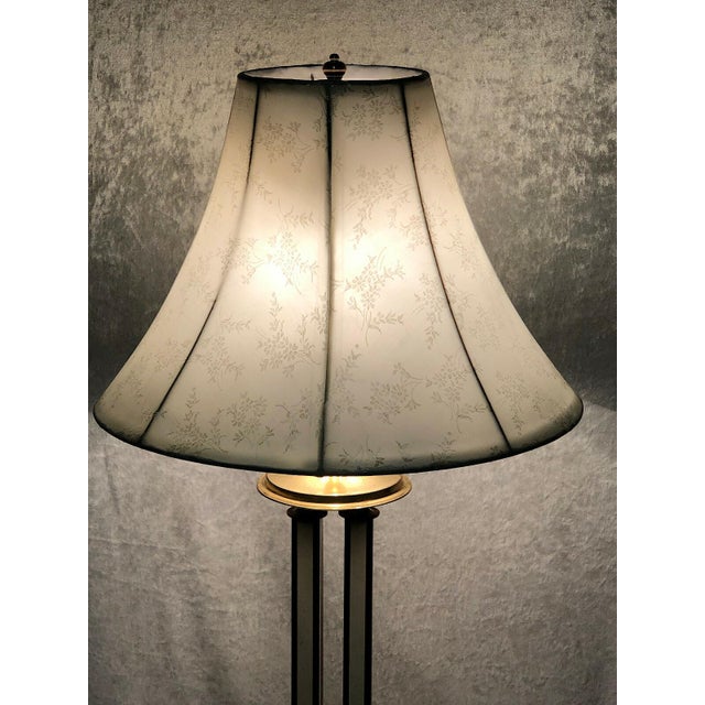 1970s Brass Floor Lamp with Cream Fabric Shade from Unbekannt, 1970s For Sale - Image 5 of 9