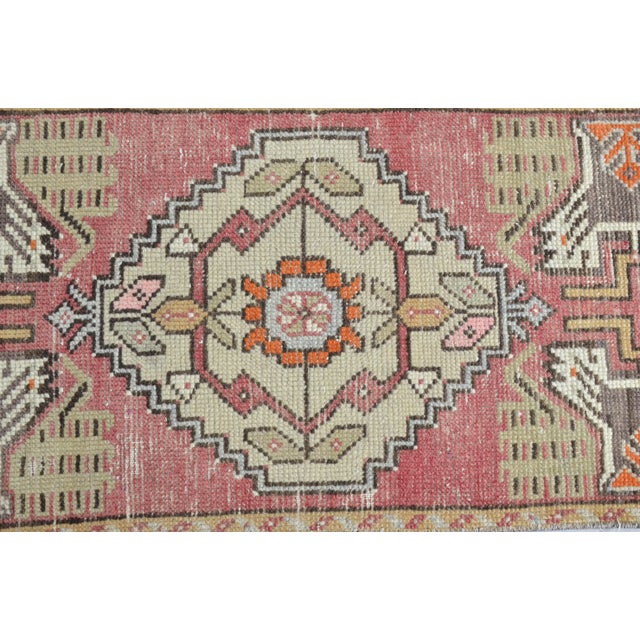 Art Deco Low Pile Small Turkish Rug For Sale - Image 3 of 6