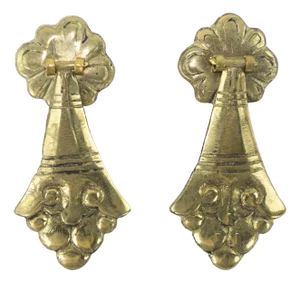 Pair of Vintage Brass Drop Pulls With Stylized Shell and Scroll Motif