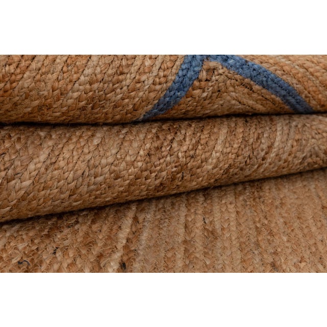 French Blue Trim Jute Scallop Braided Handmade Rug - 2.6'x6' For Sale - Image 9 of 10