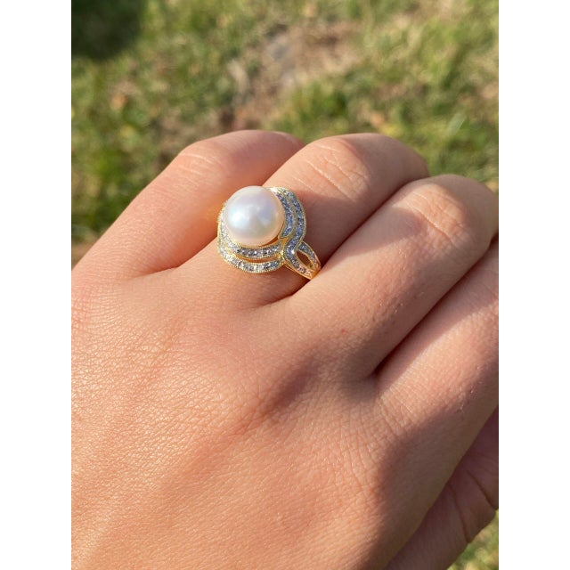The Malibu Creek: Pearl and Natural Diamond Swirl Ring in Yellow Gold For Sale - Image 11 of 11