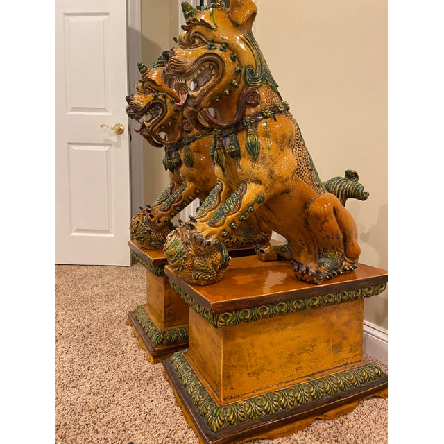 Chinese Sancai-style glazed ceramic from China. Sancai-type yellow/amber/green glaze elaborate collars