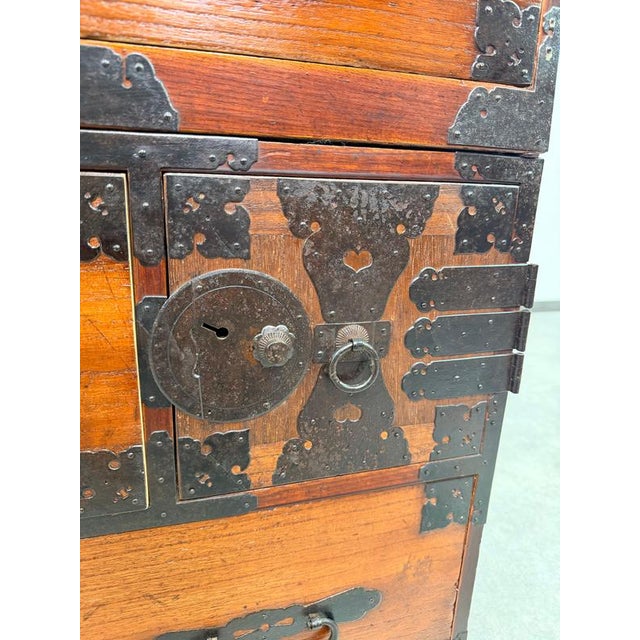 Antique Japanese Meiji 2-Body Kasane Isho-Dansu Clothing Chest, 1890s For Sale - Image 10 of 18