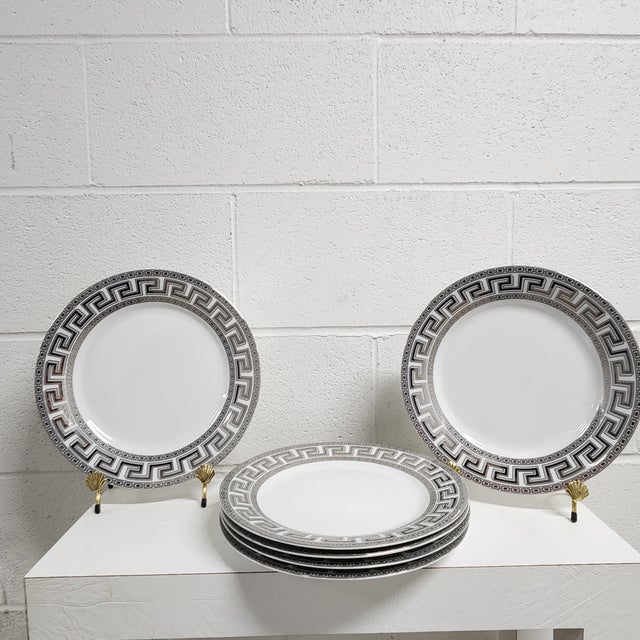 Elevate your table with this refined set of six Casati Fine Porcelain dinner plates, crafted in Bavaria, Germany. Each...