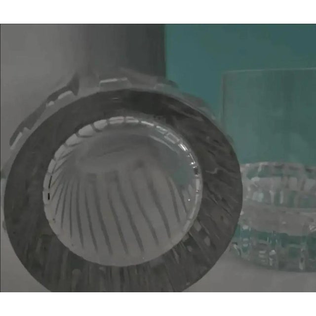 Tiffany and Co. Vintage Tiffany & Co. Atlas Carafe and Tumbler Set- 2 Pieces For Sale - Image 4 of 9