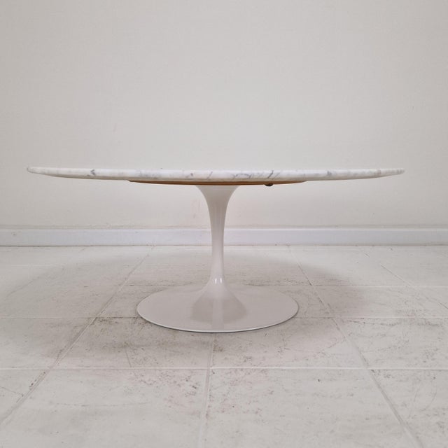 Early Carrara Marble Coffee Table by Eero Saarinen for Knoll International For Sale - Image 6 of 10