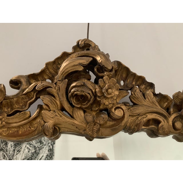 Gold Louis XV Style Mirror in Carved and Gilded Wood, 1700s For Sale - Image 8 of 15