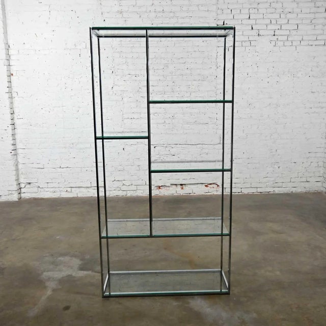 Mid-Century Modern Chrome & Glass Etagere Mondrian Style Shelf Placement For Sale - Image 6 of 13