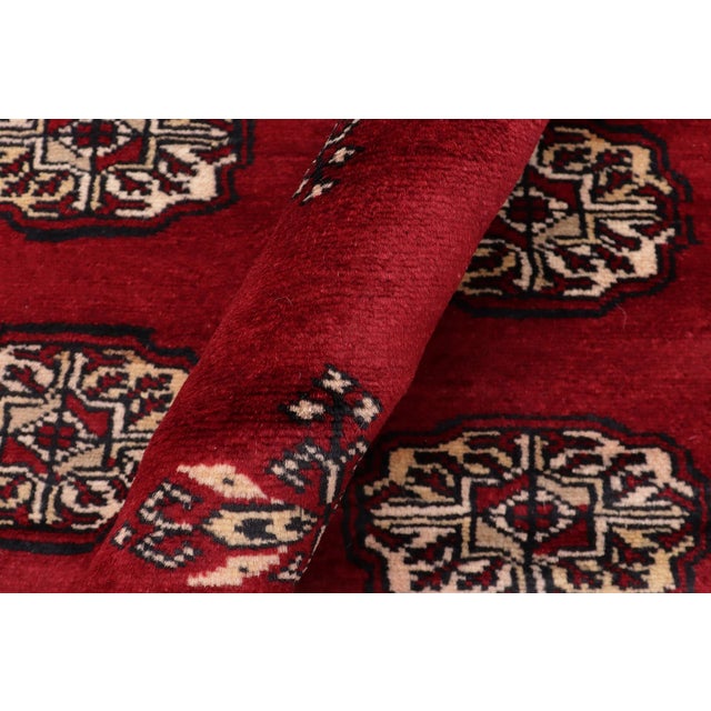 Tribal Bokhara Red/Beige Hand Knotted Wool Rug For Sale In New York - Image 6 of 9