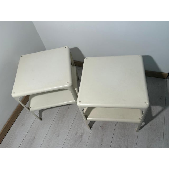 1970s Demetrio 45 Stackable Coffee Tables in White ABS by Vico Magistretti for Artemide, 1970s, Set of 4 For Sale - Image 5 of 14