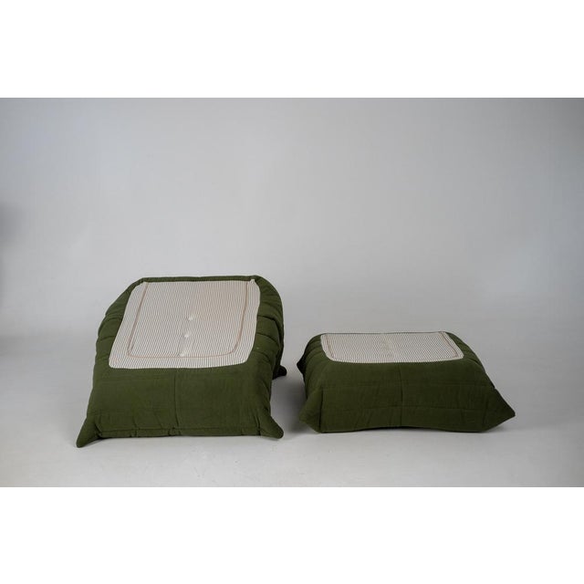 Set of Togo Lounge Chair and Pouf in Khaki Corduroy by Michel Ducaroy for Ligne Roset, 1973 For Sale - Image 3 of 18