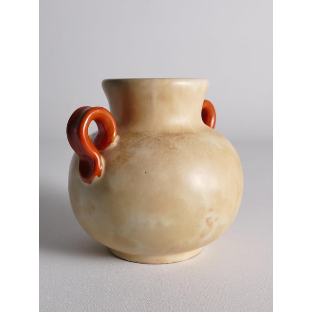 Art Deco Beige Ceramic Vase with Red Handles by Anna-Lisa Thomson for Upsala Ekeby, 1930s For Sale - Image 13 of 16