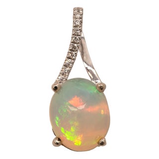 2.3Ct Ethiopian Pendant With Earth Mined Diamond Accents: Solid 14k Gold, 10x8mm For Sale