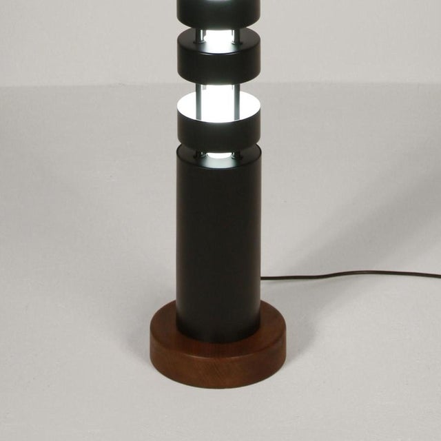 Mid-Century Modern Totem Column Floor Lamps by Serge Mouille, Set of 2 For Sale - Image 6 of 9