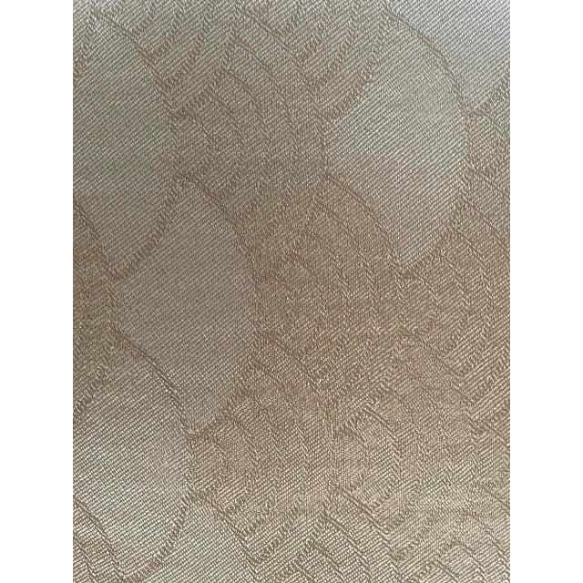 This luxurious Lurex plaid will ensure a stylish and comfortable layer for your moments of relax. Made out of Wool,...