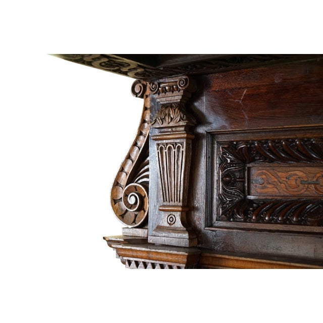 Important Antique c.1600 Charles I Documented English Oak Tester Bed – Museum Quality – Hand Carved – Rare Royal Presentation For Sale - Image 9 of 18