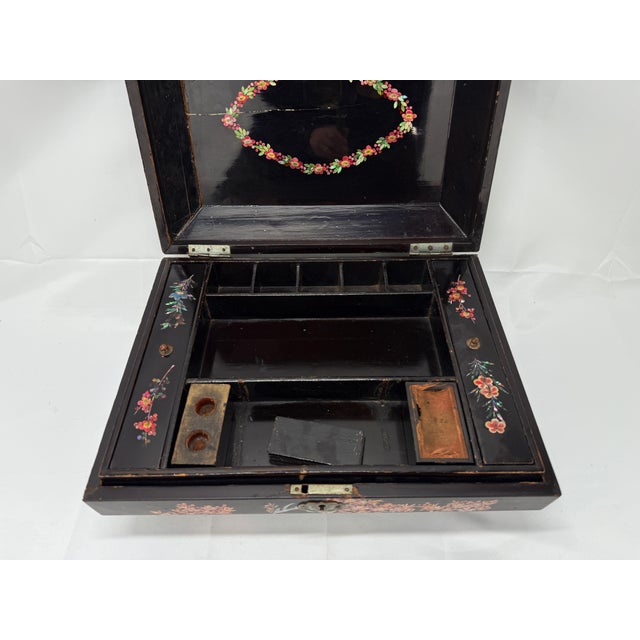 19th Century Chinese Export Black Lacquer & Mother of Pearl Sewing Box For Sale - Image 10 of 10