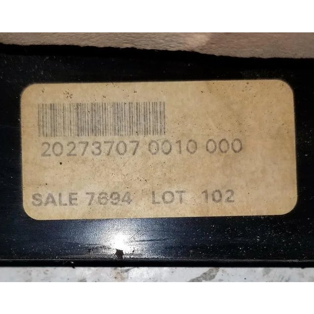 Indian 17c Se Asian Indian Pair of Brackets With Elephants and Mahuts For Sale - Image 3 of 13