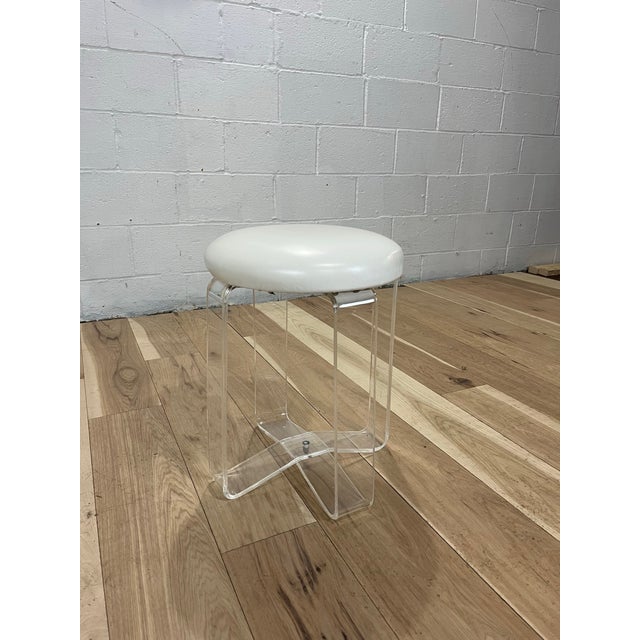 Mid Century Lucite Vanity Stool Vinyl Seat For Sale - Image 9 of 9