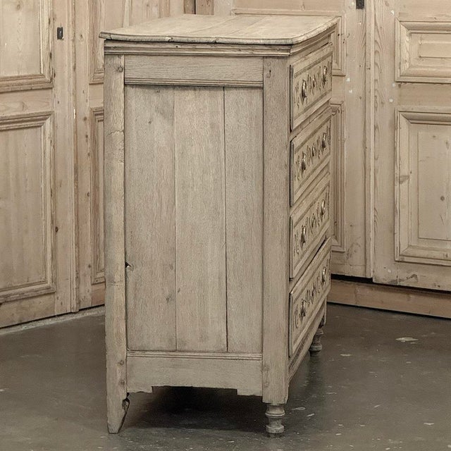 18th Century Stripped Oak Commode From Herve in Brittany For Sale - Image 11 of 16