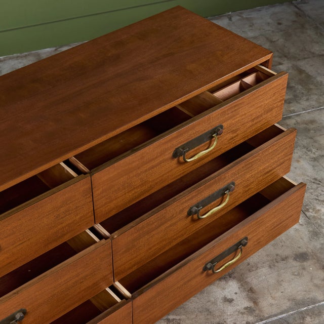 Mid-Century Modern Heritage-Henredon Six Drawer Mahogany Dresser For Sale - Image 3 of 18