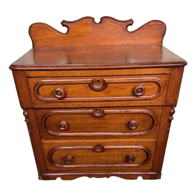 Antique Victorian Walnut 3 Drawer Bachelors Chest of Drawers For Sale