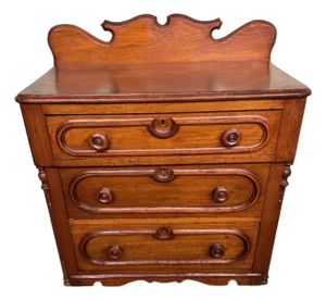 Antique Victorian Walnut 3 Drawer Bachelors Chest of Drawers