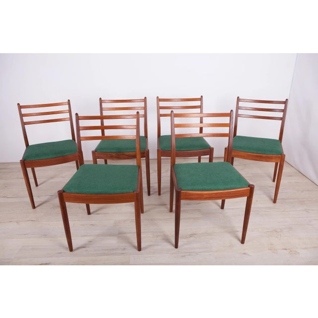 1960s Teak Dining Chairs by Victor Wilkins for G-Plan, 1960s, Set of 6 For Sale - Image 5 of 17