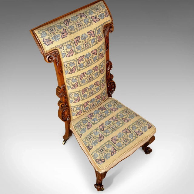 Mid 19th Century 1840s Early Victorian Walnut Needlepoint Prie Dieu Chair For Sale - Image 5 of 11