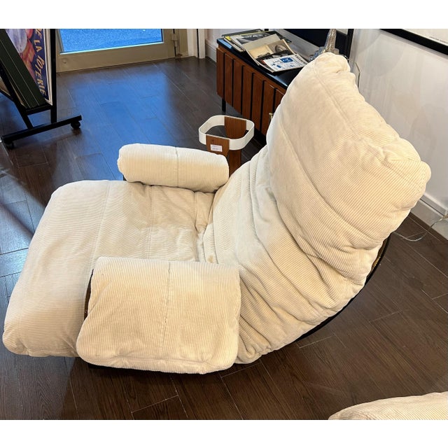 A pair of iconic vintage Ligne Roset Marsala armchairs, made in France and dating from the 1970s. They are amazing...
