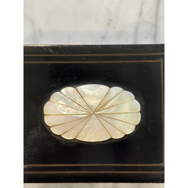 Antique Mother of Pearl Inlaid Lacquered Presentation / Keep Sake Box For Sale In Little Rock - Image 6 of 14