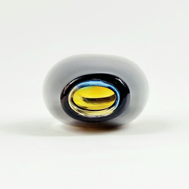 Glass Mid Century Sommerso Art Glass Vase by Vicke Lindstrand for Kosta, Sweden, 1970s For Sale - Image 7 of 8