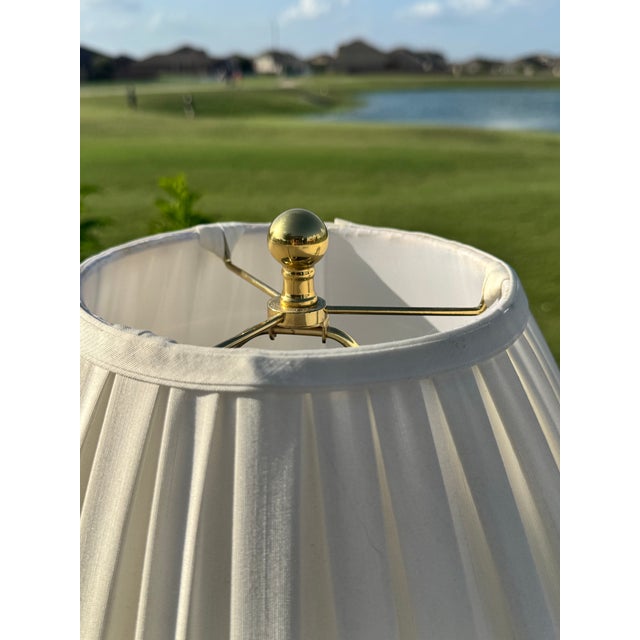 Hollywood Regency Vintage Signed Stiffel Brass Table Lamp With Original Shade For Sale - Image 3 of 6