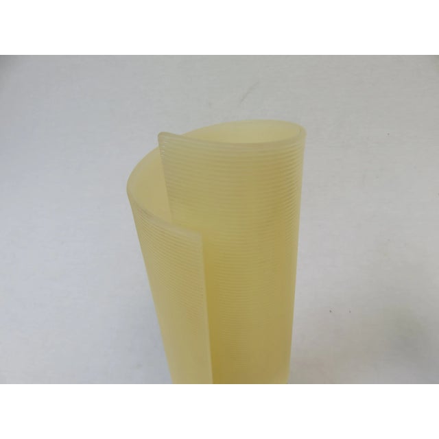 Metal Brass Tripod Night Lights with Beige Acrylic Glass Shade, 1950s, Set of 2 For Sale - Image 7 of 12