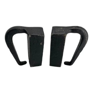 Mid 20th Century Virginia Metalcrafters Cast Iron "Iron" Bookends - a Pair For Sale