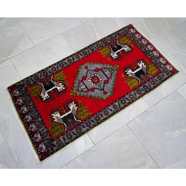 1970s Hand Knotted Turkish Small Rug Decorative Mat for Bathroom - Kitchen and Entryway - 20x40 Inches For Sale - Image 14 of 14