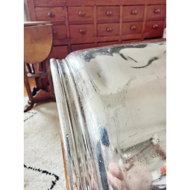 A lovely vintage circa 1960 heavy silver plated champagne bucket, from The Dunes hotel and casino in Las Vegas! In good...