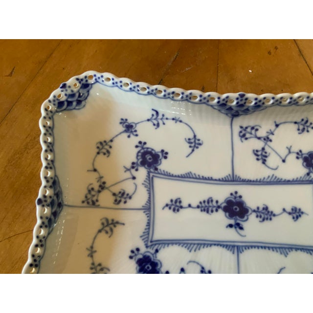 Traditional 1960s Royal Copenhagen Blue Fluted Half Lace Tray/Dish For Sale - Image 3 of 9
