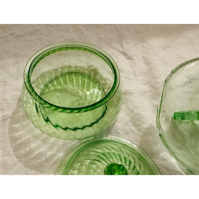 1930s Vintage Anchor Hocking Spiral Green Candy Dish & Catch All Set For Sale - Image 5 of 5