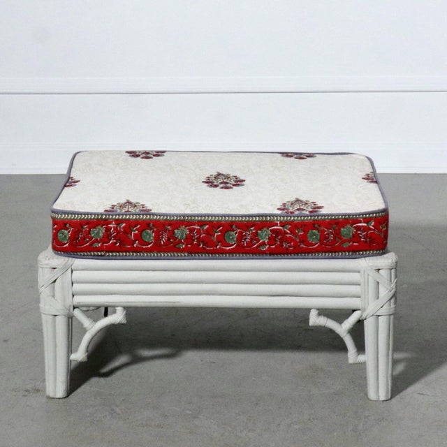 Mid-Century Modern Hand Painted Fretwork Ottoman with Indian Block Print Cushion For Sale - Image 3 of 10
