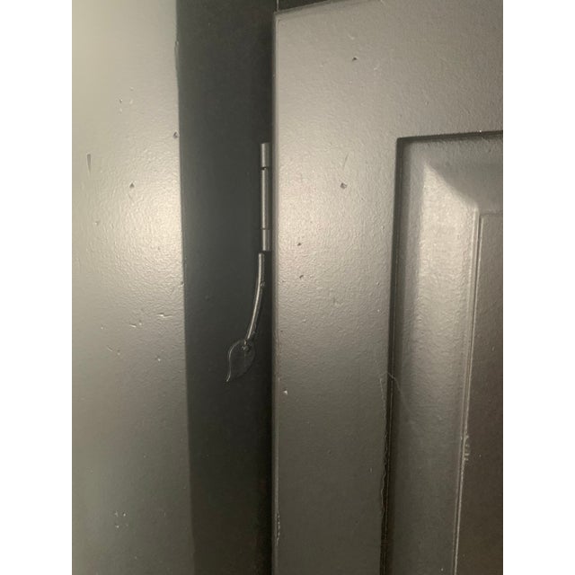 American Ethan Allen New Country Maple Corner Cabinet Black For Sale - Image 3 of 9