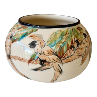 Vintage Hand-Painted Cockatoo Tropical Ceramic Bowl or Cachepot For Sale