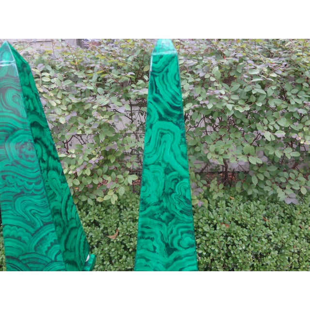 1970s Pair of Large Carved Wood Faux Malachite Obelisks For Sale - Image 5 of 12