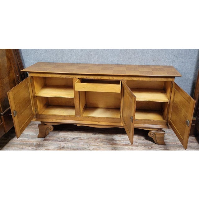 1930s Large Art Deco Sideboard in Oak, 1930 For Sale - Image 5 of 7